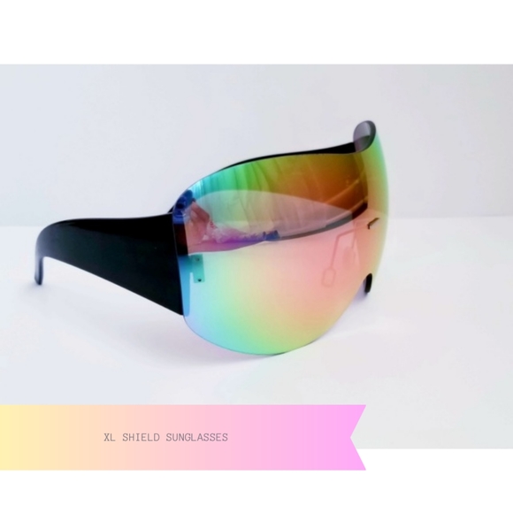 XL Shield Sunglasses | Pink Metallic - Picture 3 of 5